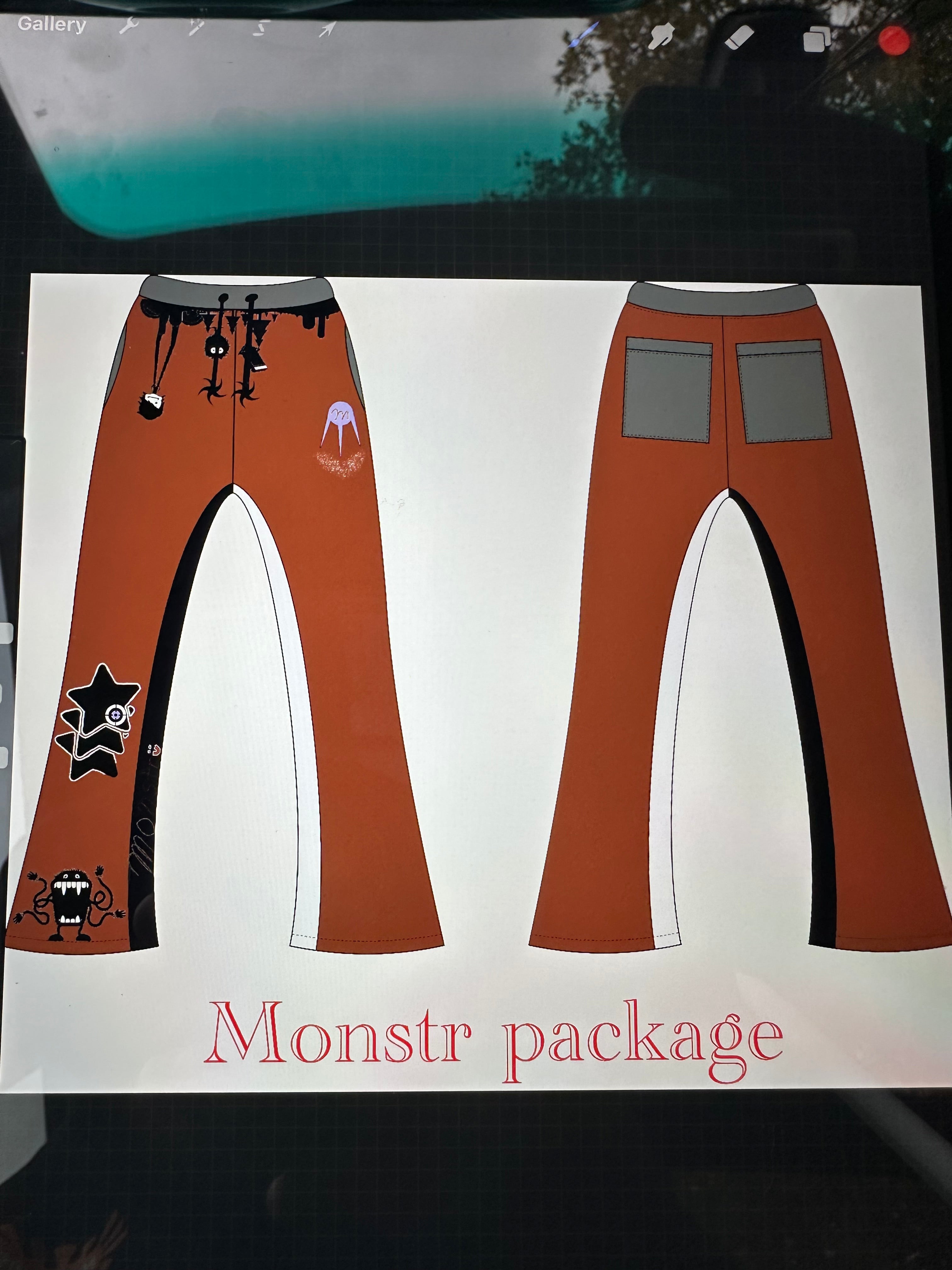 MONSTR SWEATPANTS